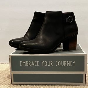 Dansko Heeled Ankle Boots